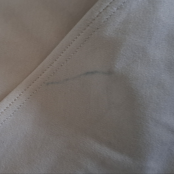 3 bodysuits - Picture 4 of 5